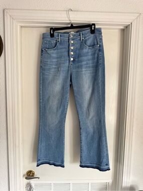 LOFT The Kick Crop Button Fly Jeans